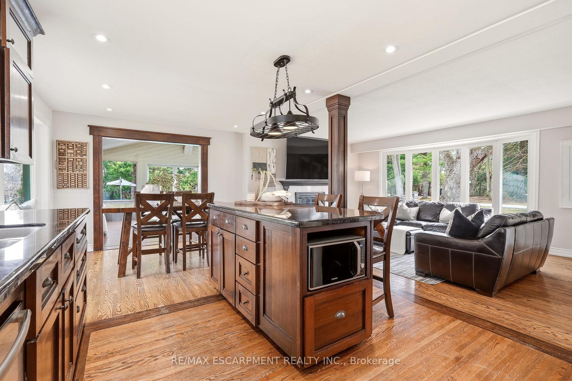 1189 Britannia Road - Detached photo 17 of 47 in Burlington, Ontario