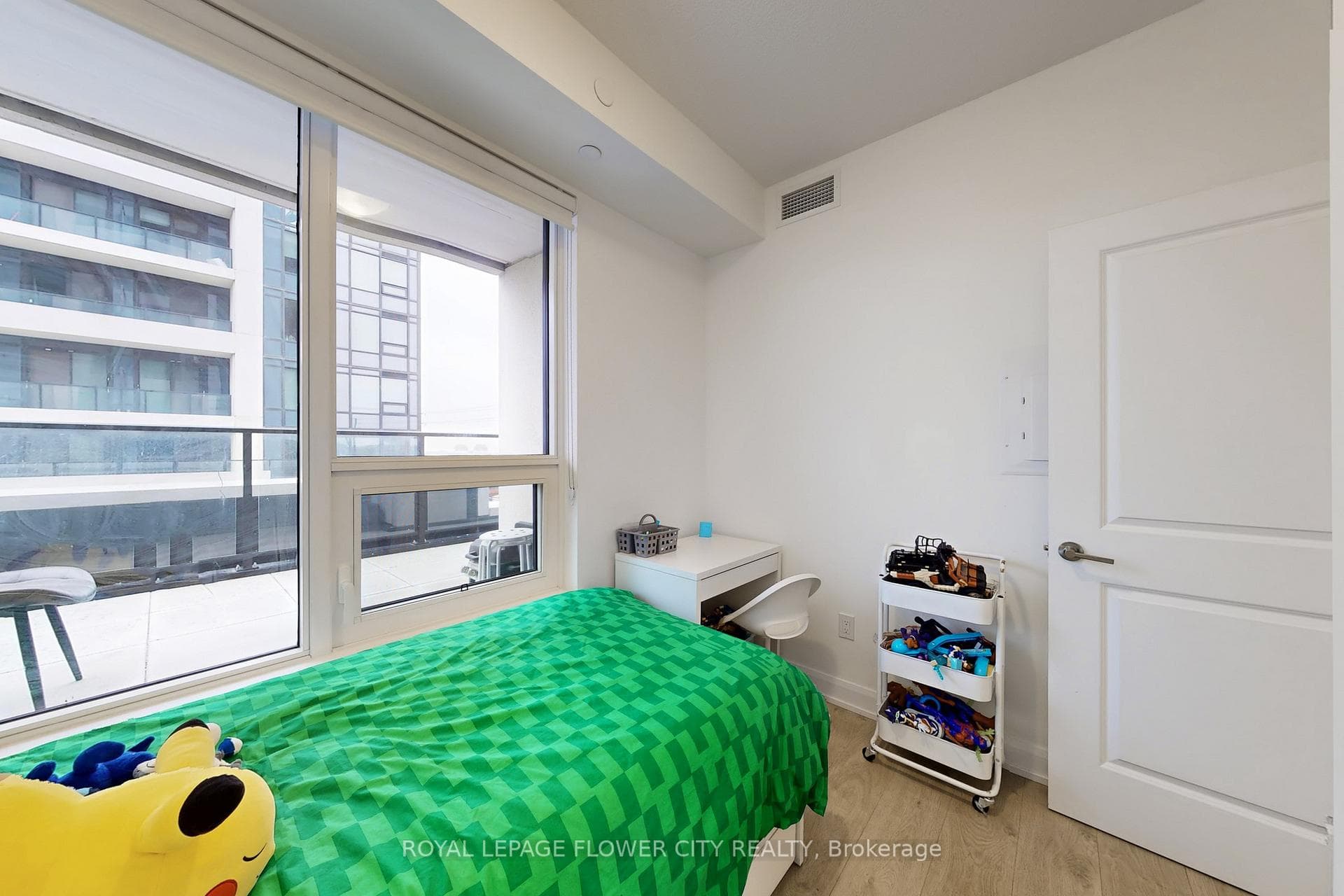 3220 William Coltson Avenue Unit 307 - Condo photo 21 of 50 in Oakville, Ontario