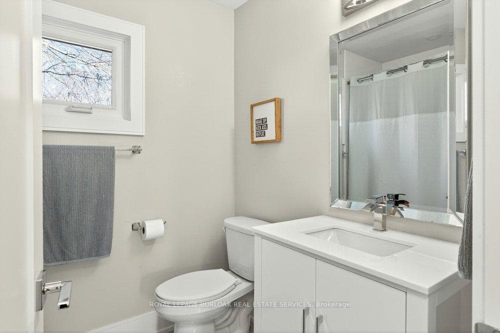 1078 Augustus Drive - Detached photo 37 of 49 in Burlington, Ontario