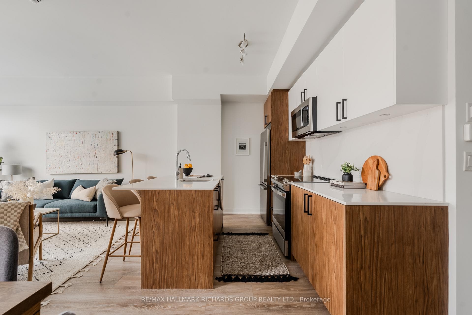 35 Birchcliff Avenue Unit 35 - Condo photo 5 of 13 in Birch Cliff / Cliffside, Ontario