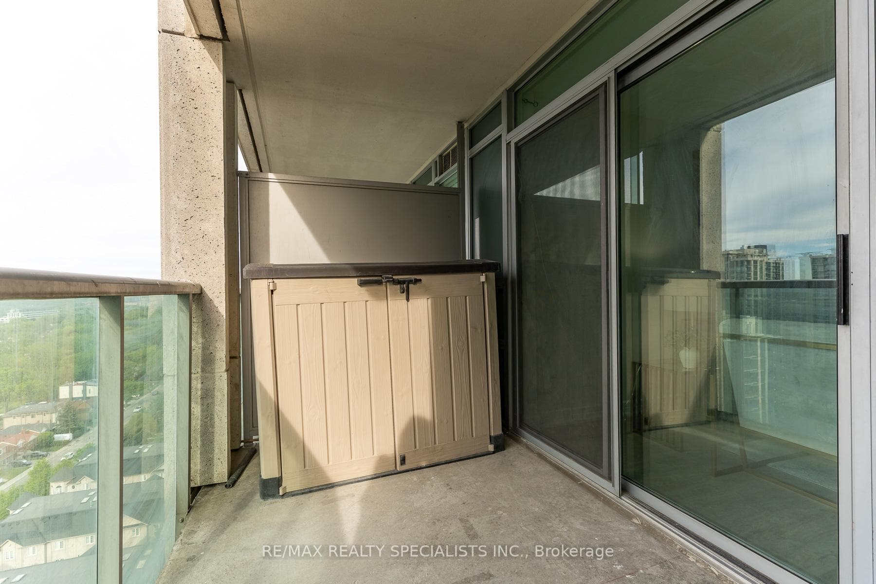 16 Harrison Garden Boulevard Unit 1801 - Condo photo 28 of 39 in Willowdale / Newtonbrook, Ontario