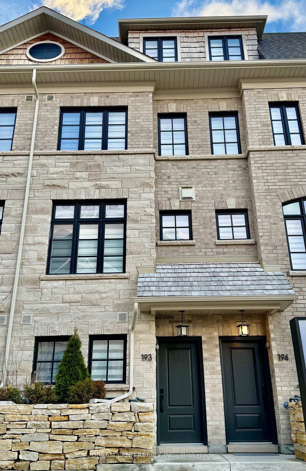 70 Lunar Crescent Unit 193 - Condo for sale in Rathwood, Ontario