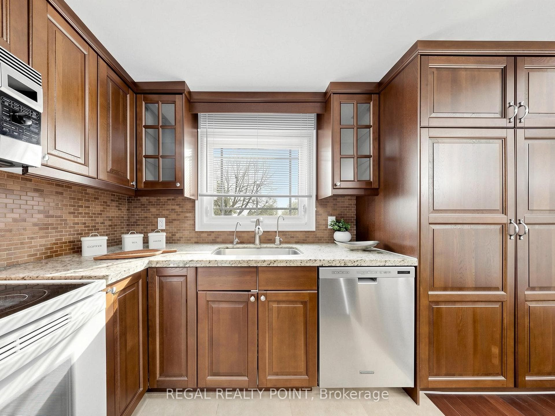 116 Loganberry Crescent - Detached photo 14 of 36 in Hillcrest Village / Bayview Village, Ontario