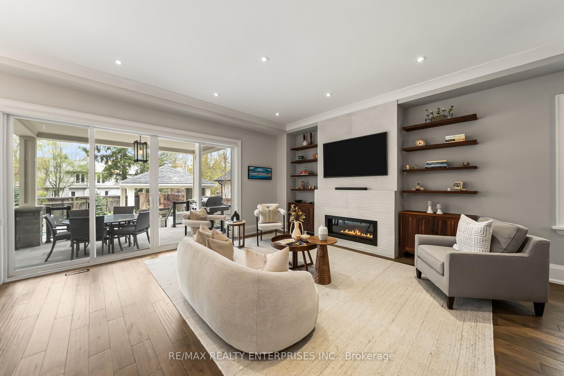 1343 Milton Avenue - Detached photo 8 of 50 in Mississauga, Ontario