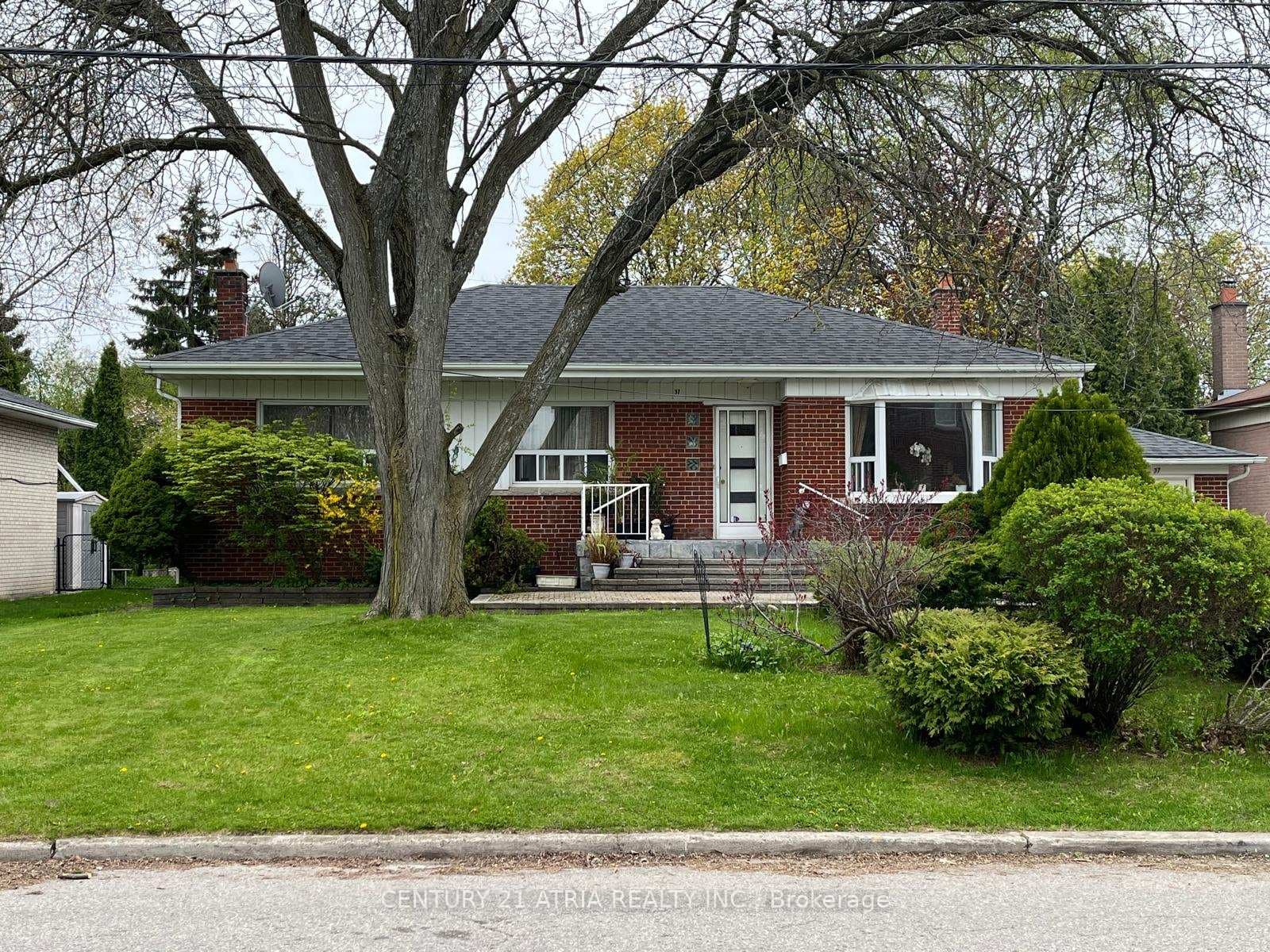 37 Tefley Road - home for sale in Thornhill / Willowdale, Ontario