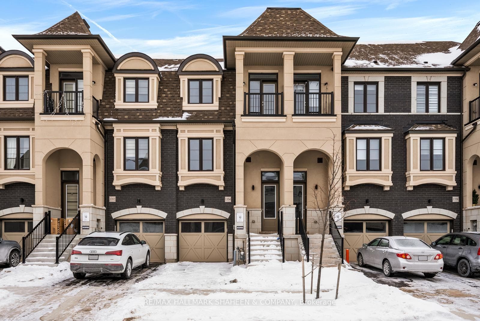 1354 Kaniv Street - home for sale in Oakville, Ontario