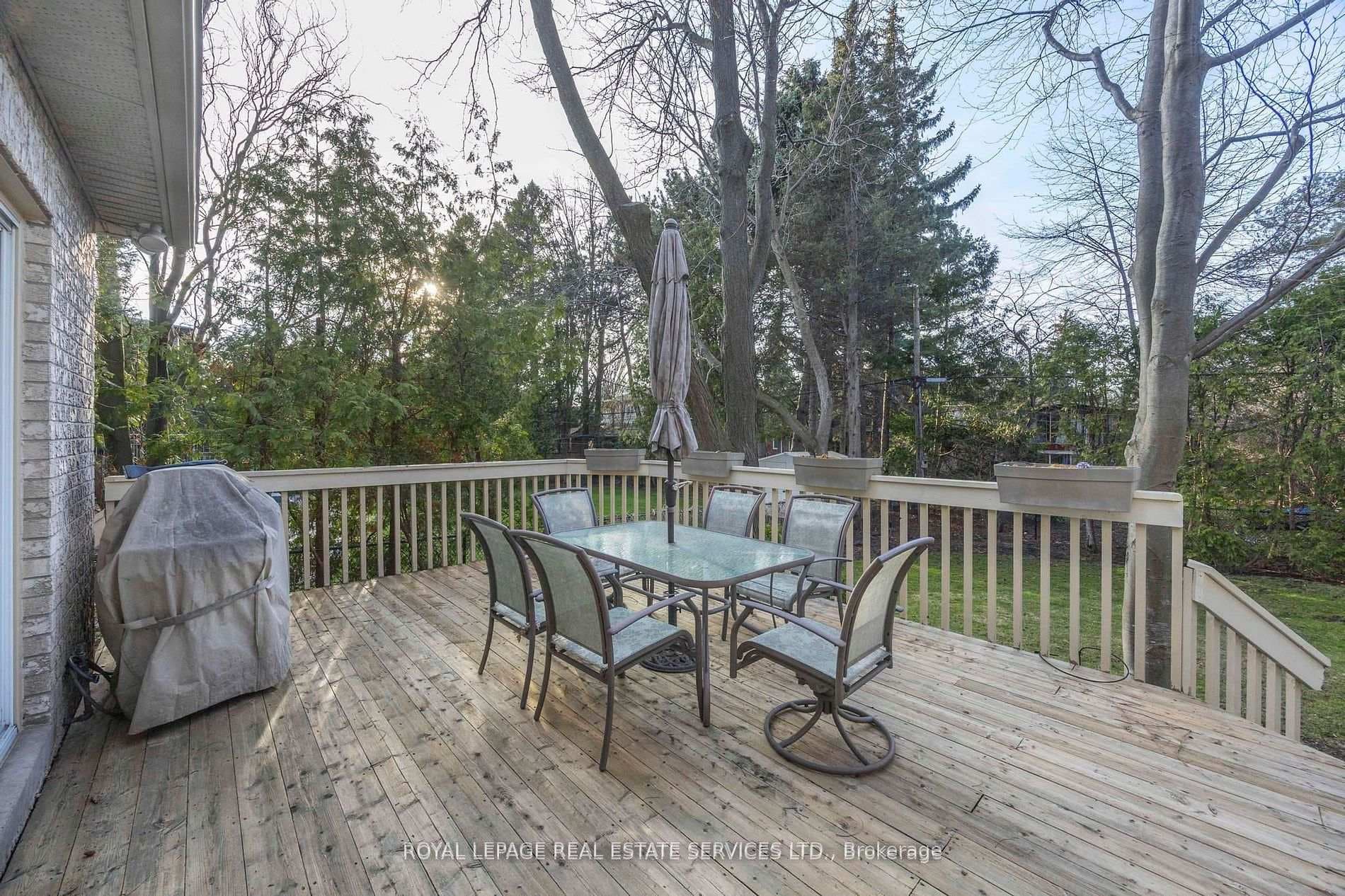100 Rathburn Road - Detached photo 37 of 42 in Etobicoke (Islington / Rexdale), Ontario