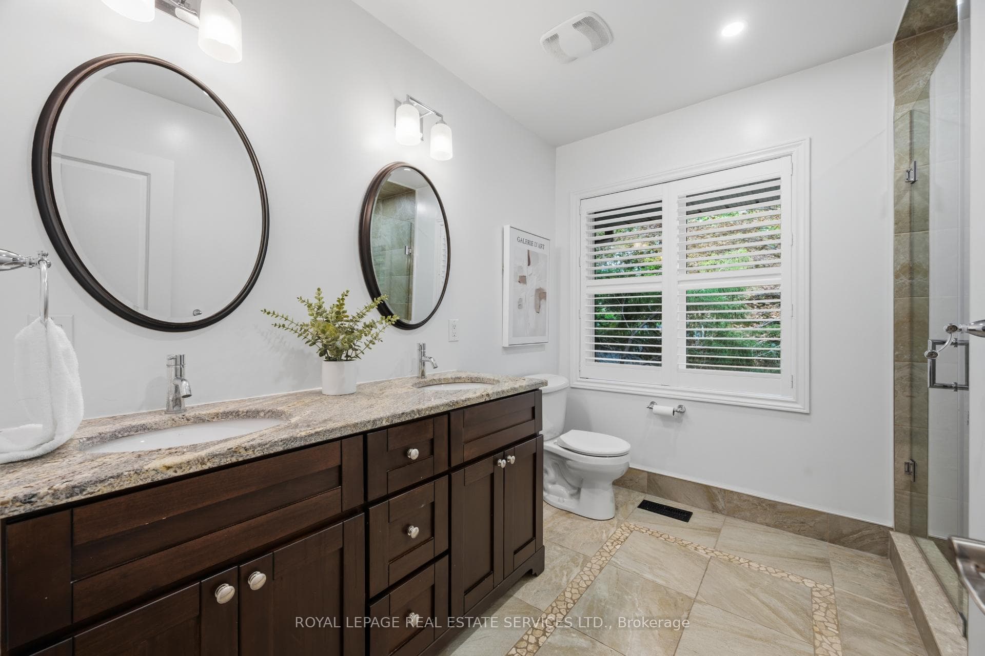 27 Princess Anne Crescent - Detached photo 17 of 41 in Etobicoke (Islington / Rexdale), Ontario