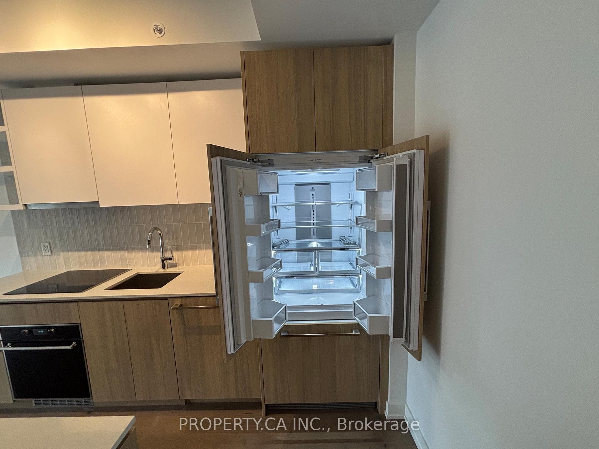 1161 Kingston Road Unit 308 - Condo photo 4 of 23 in Birch Cliff / Cliffside, Ontario