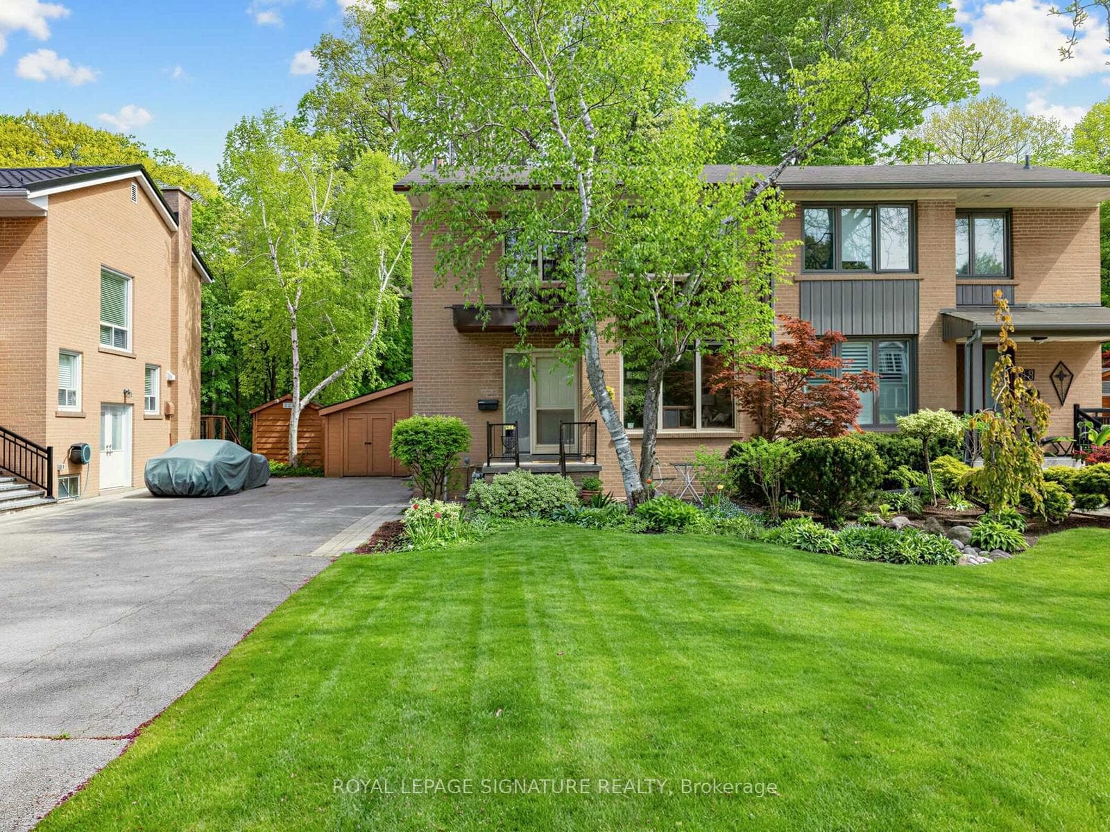 46 Plateau Crescent - Semi-Detached photo 1 of 50 in Don Mills / Parkwoods / Victoria Village, Ontario