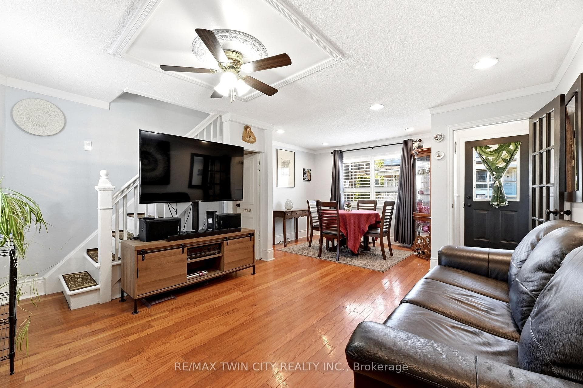 23 Britannia Avenue - Detached photo 6 of 35 in Hamilton, Ontario