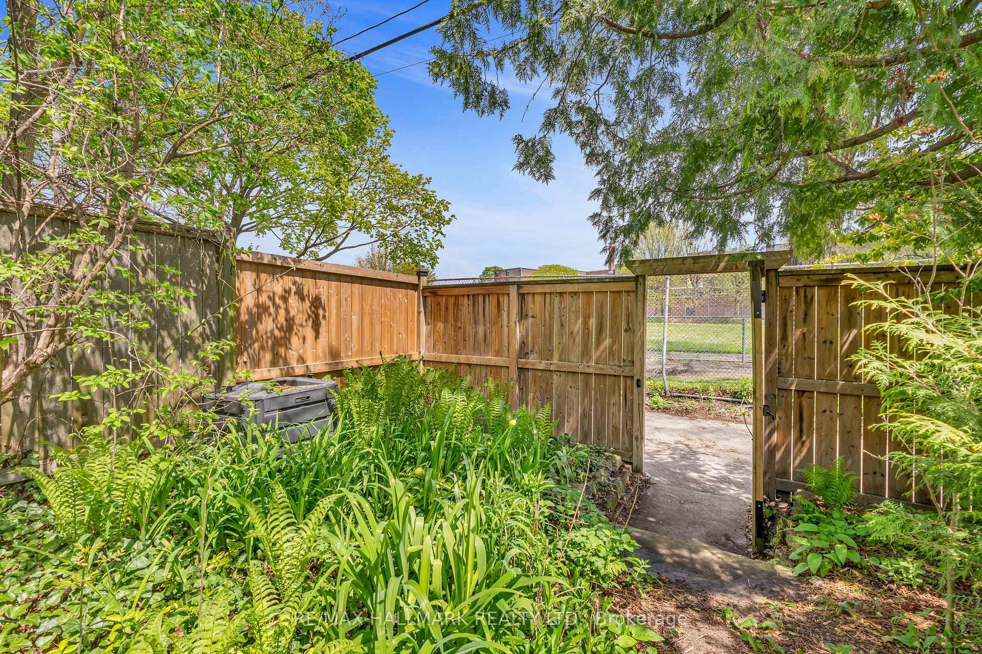 49 Ravina Crescent - Semi-Detached photo 43 of 47 in Riverdale / Leslieville, Ontario
