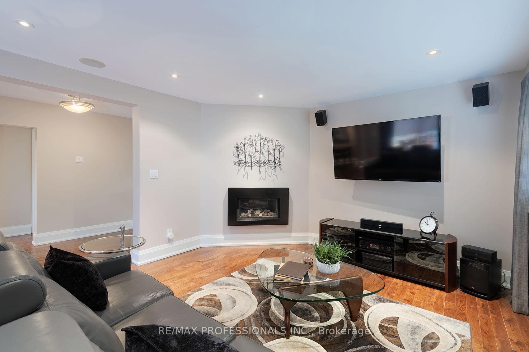 19 Boxwood Road - Detached photo 19 of 40 in Etobicoke (Islington / Rexdale), Ontario