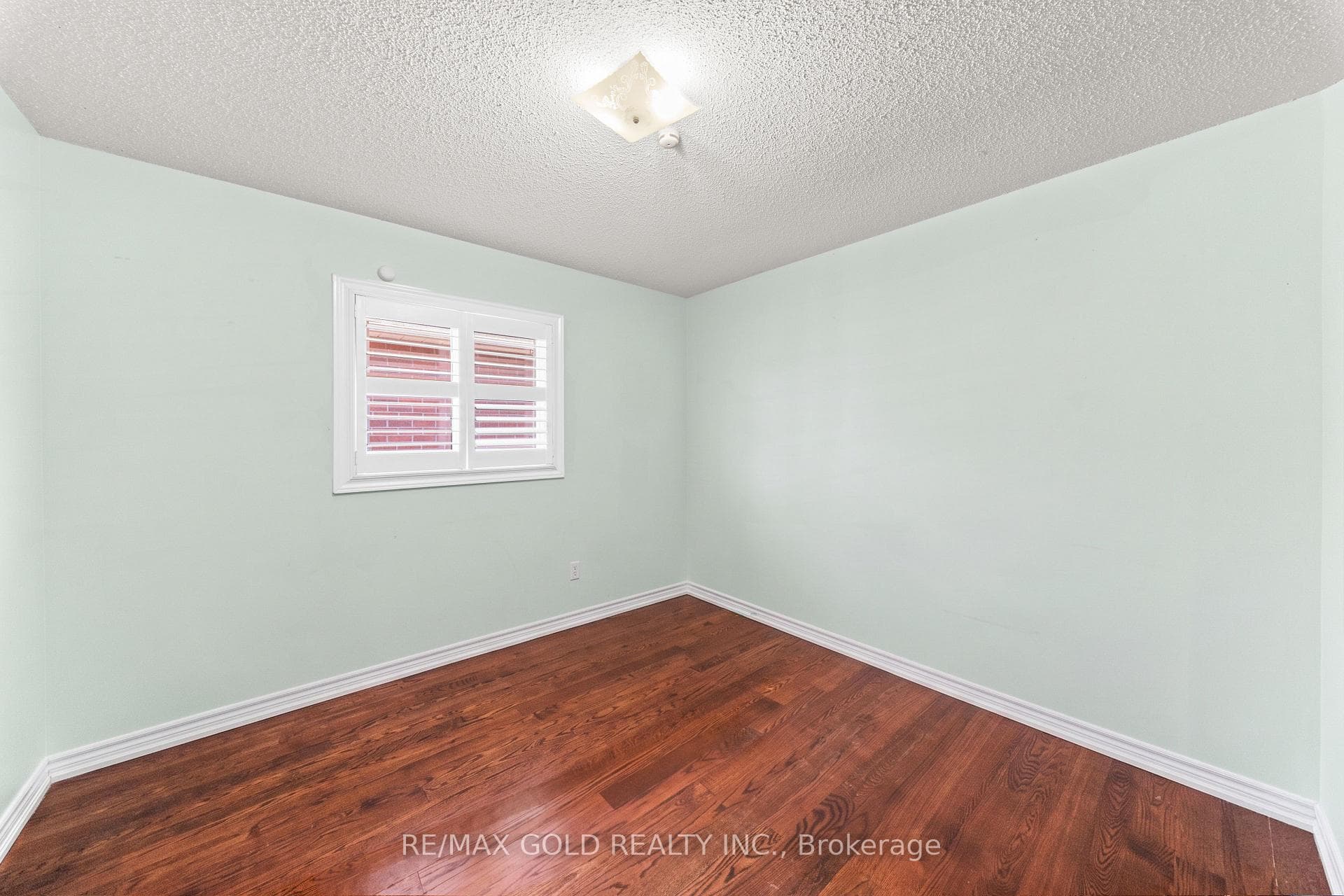 31 Ravenscliffe Court - Detached photo 20 of 32 in Brampton, Ontario