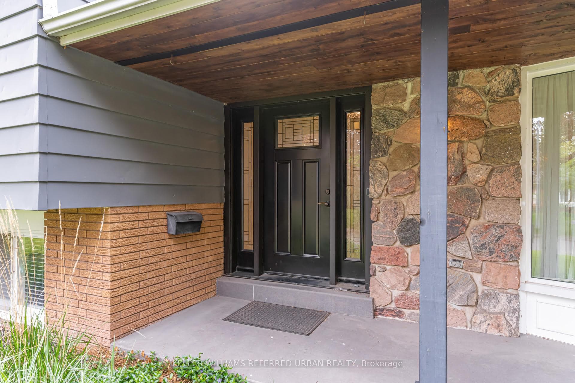 5171 Mulberry Drive - Detached photo 4 of 50 in Burlington, Ontario