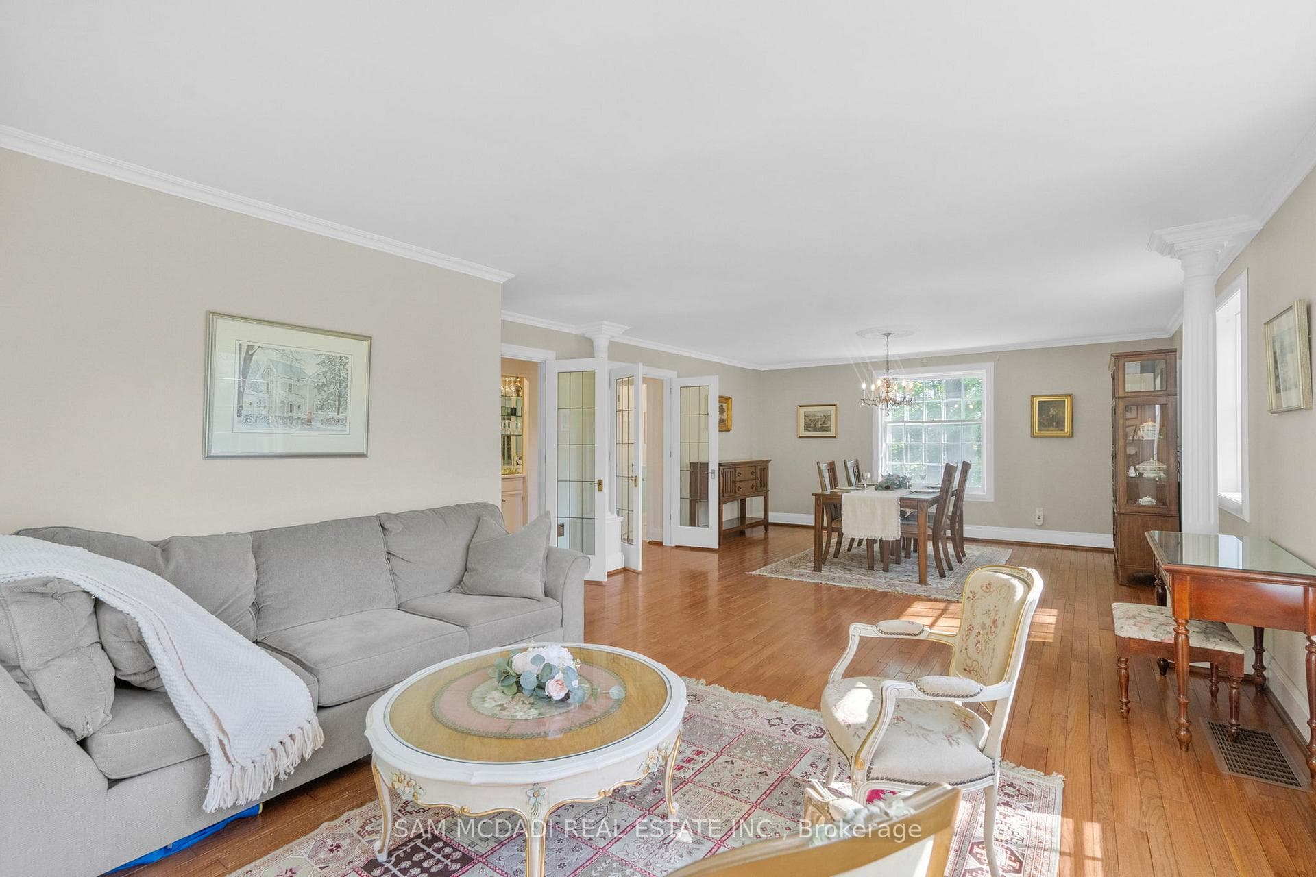 1690 Sherway Drive - Detached photo 7 of 46 in Mississauga, Ontario