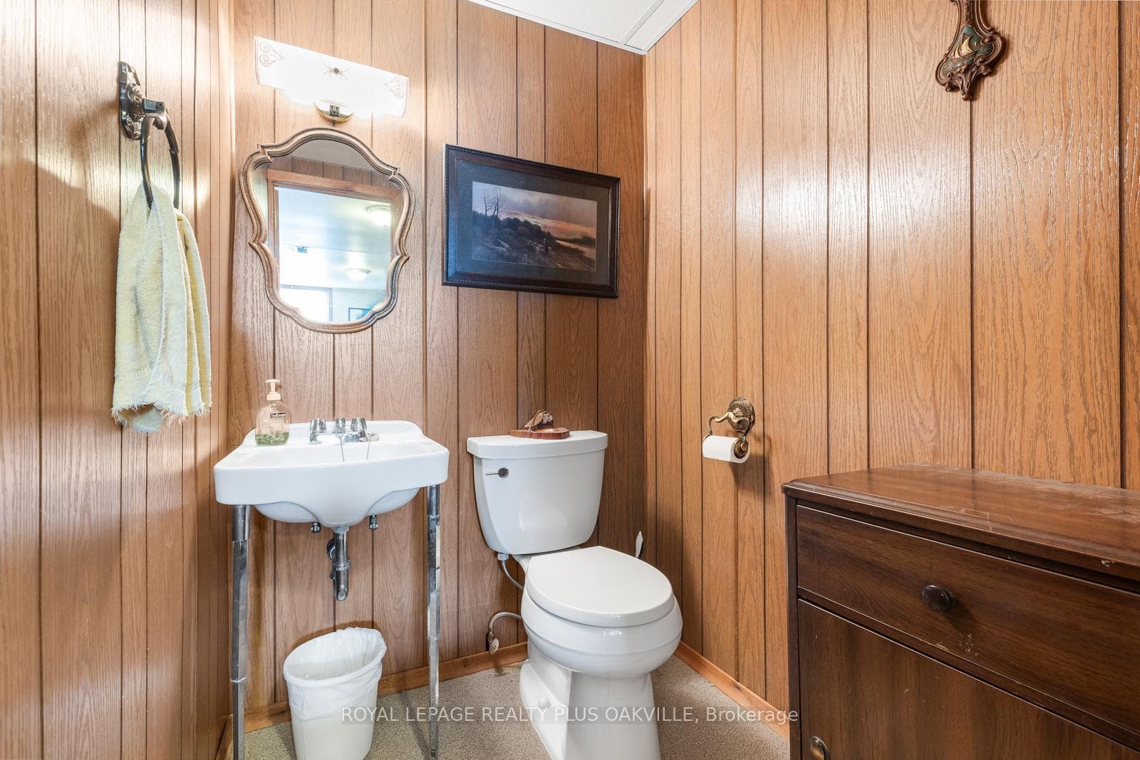 227 Sandwell Drive - Detached photo 23 of 44 in Oakville, Ontario