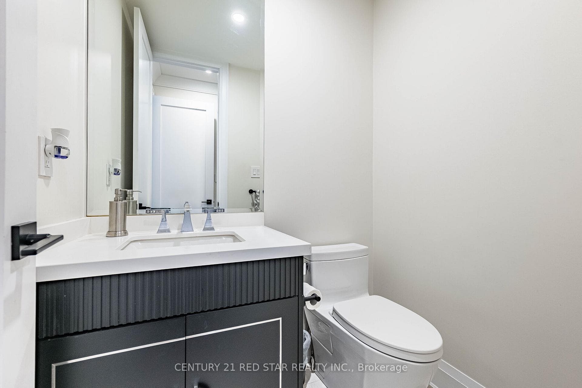 396 Derrydale Drive - Detached photo 19 of 48 in Mississauga, Ontario