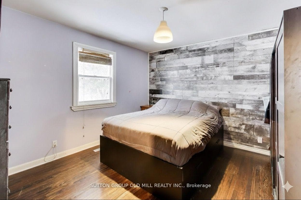 33 Mystic Avenue - Detached photo 9 of 27 in Birch Cliff / Cliffside, Ontario