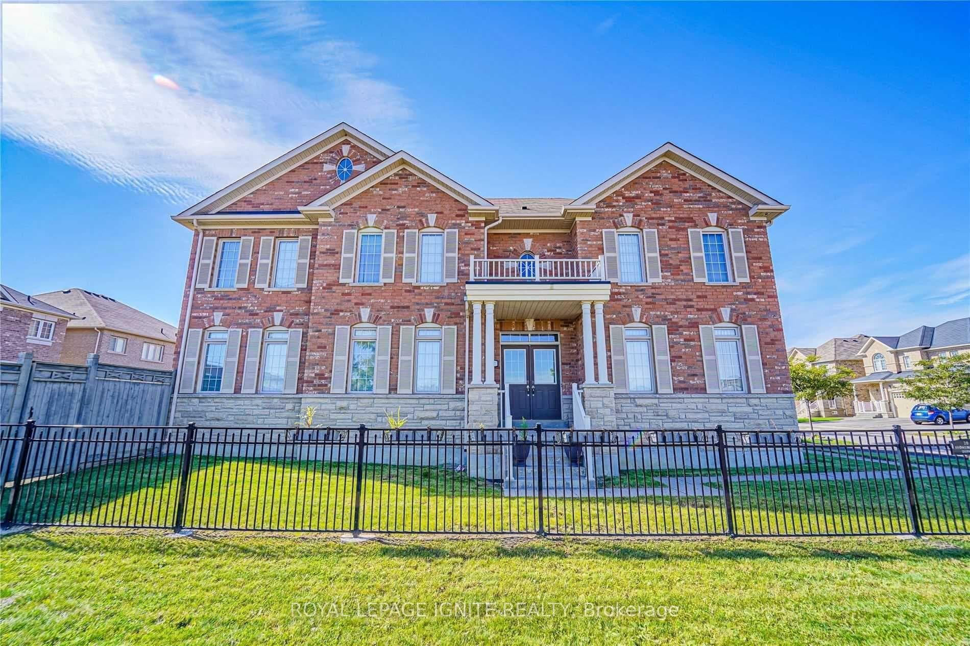 26 Ironshield Drive Unit Upper - Detached photo 4 of 36 in Brampton, Ontario