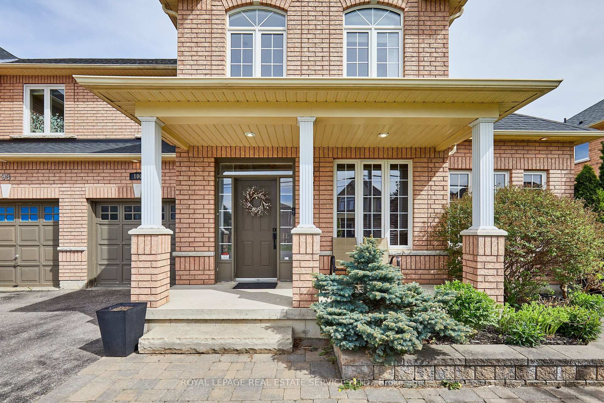 100 Walker Road - Semi-Detached photo 2 of 50 in Caledon, Ontario