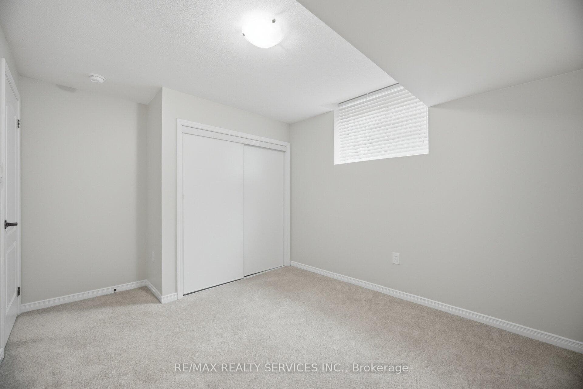25 Baffin Crescent - Semi-Detached photo 40 of 50 in Brampton, Ontario