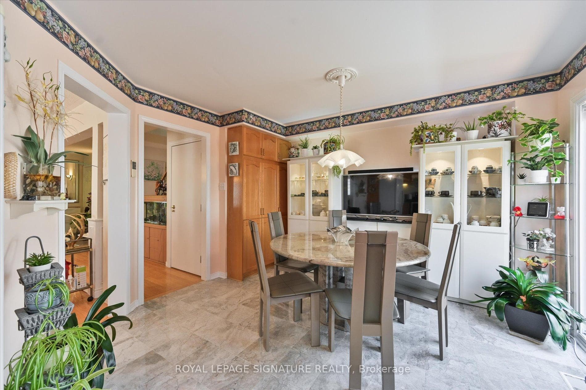 5481 Palmerston Crescent - Semi-Detached photo 15 of 44 in Mississauga, Ontario