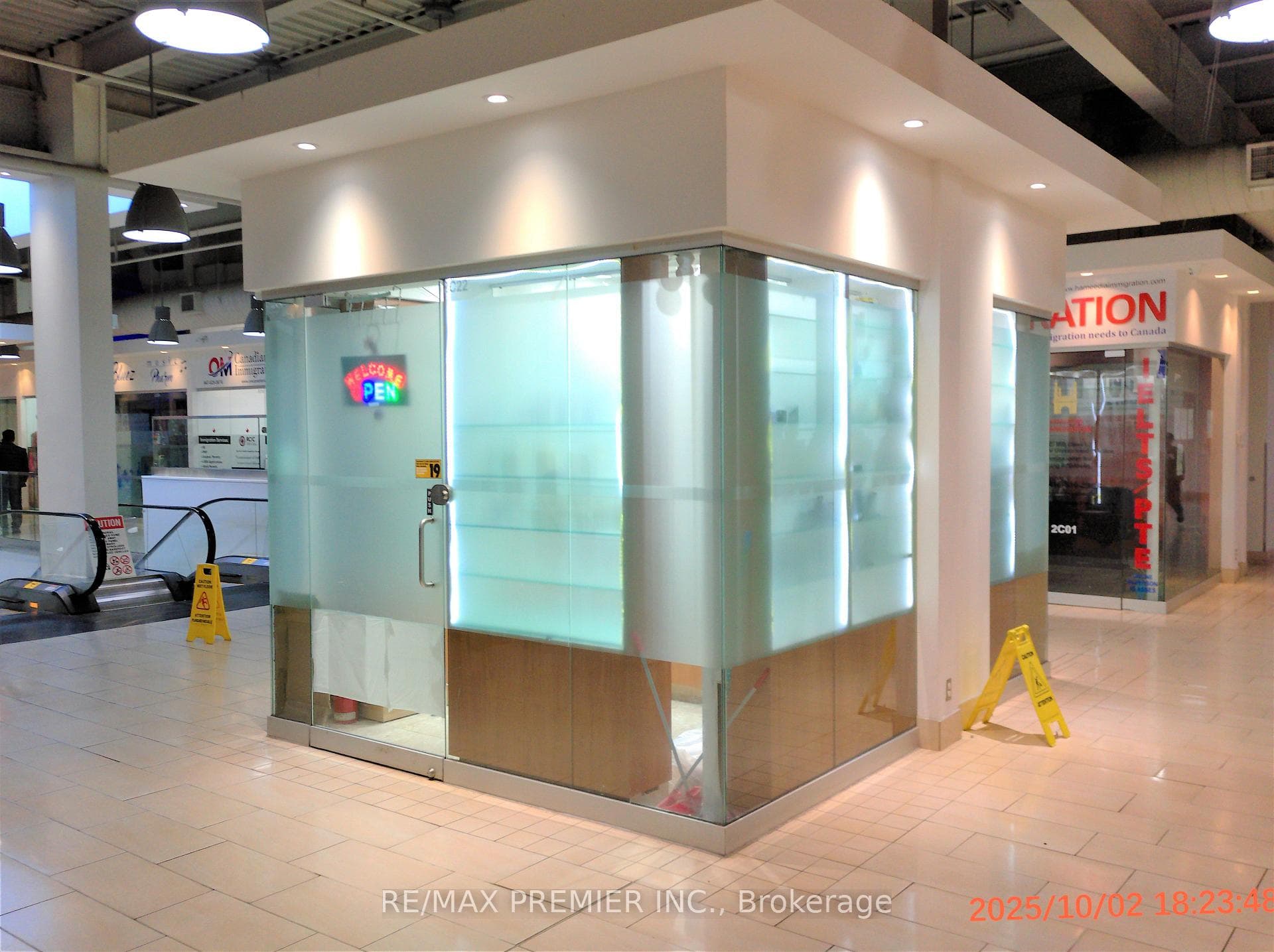7215 Goreway Drive Unit 2C22 - Commercial photo 3 of 9 in Mississauga, Ontario