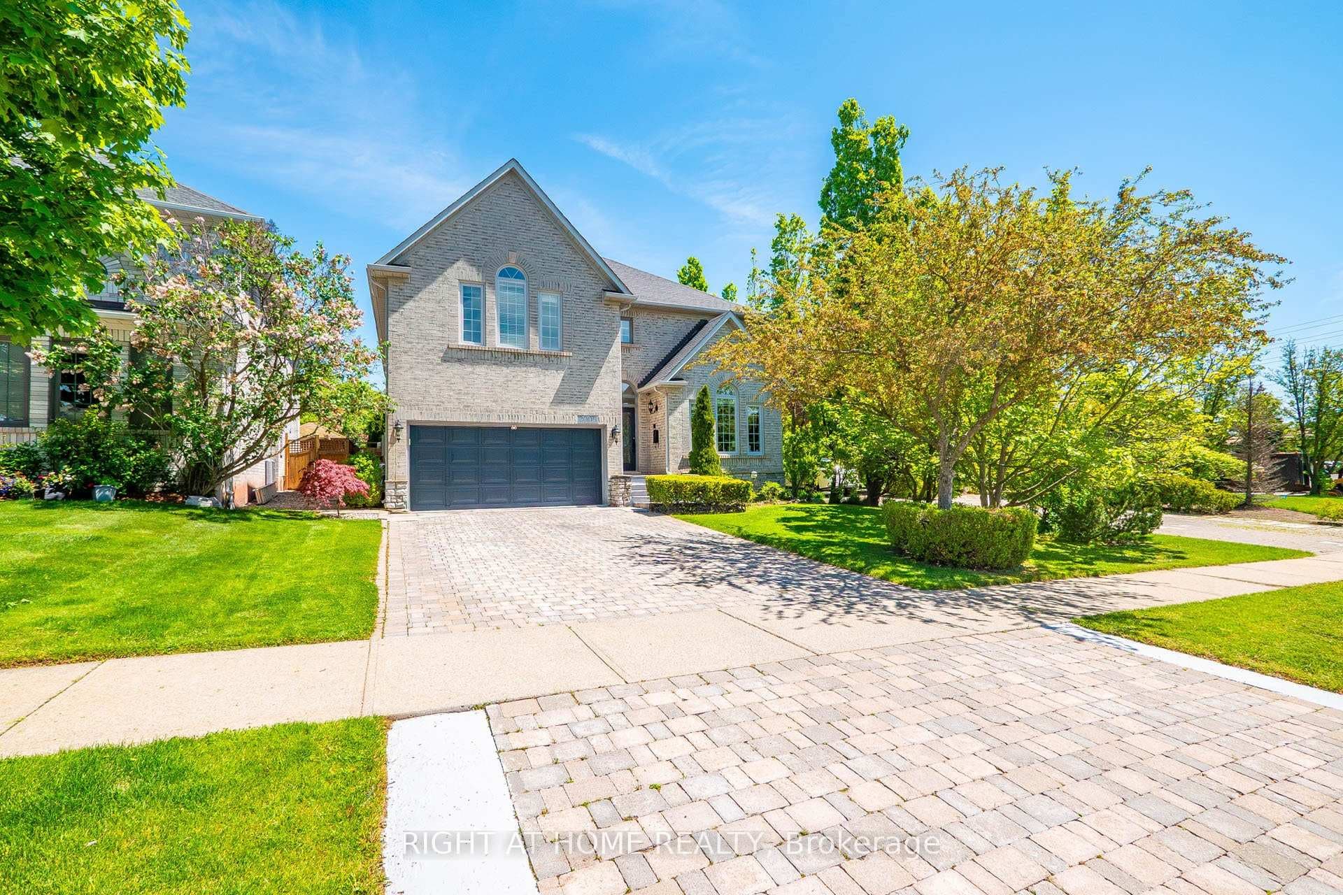 2005 Oak Springs Road - Detached photo 3 of 50 in Oakville, Ontario