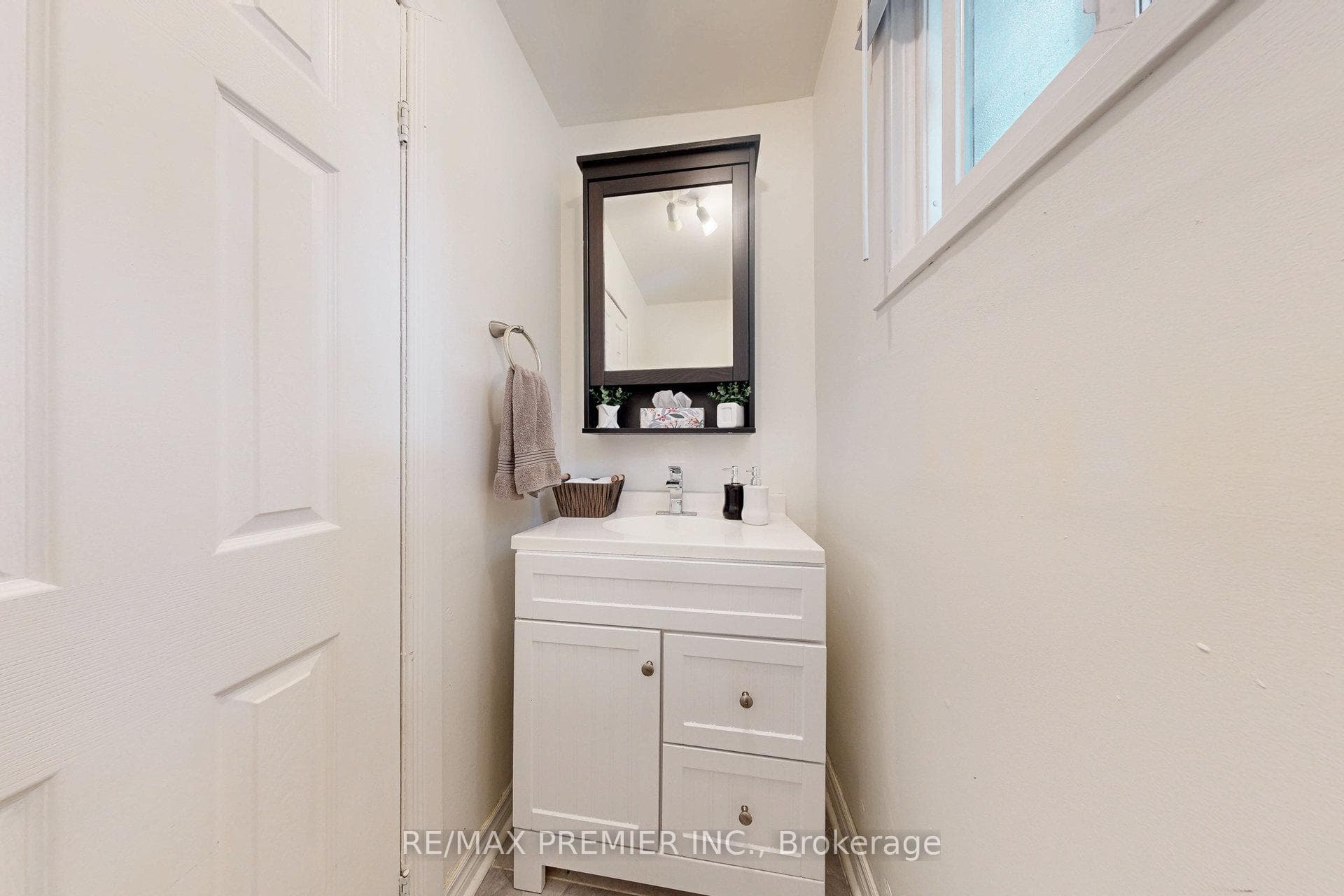 120 Ellerslie Road - Condo photo 17 of 27 in Brampton, Ontario
