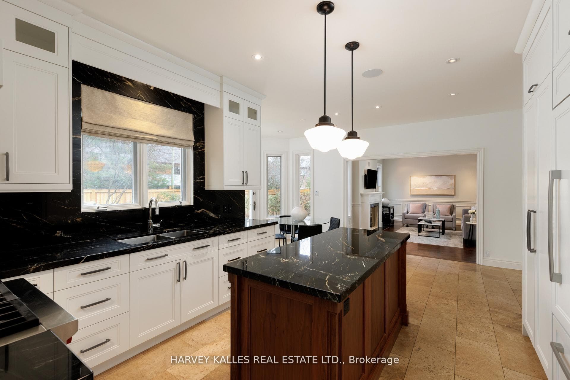 7 ROMNEY Road - Detached photo 16 of 50 in Etobicoke (Islington / Rexdale), Ontario