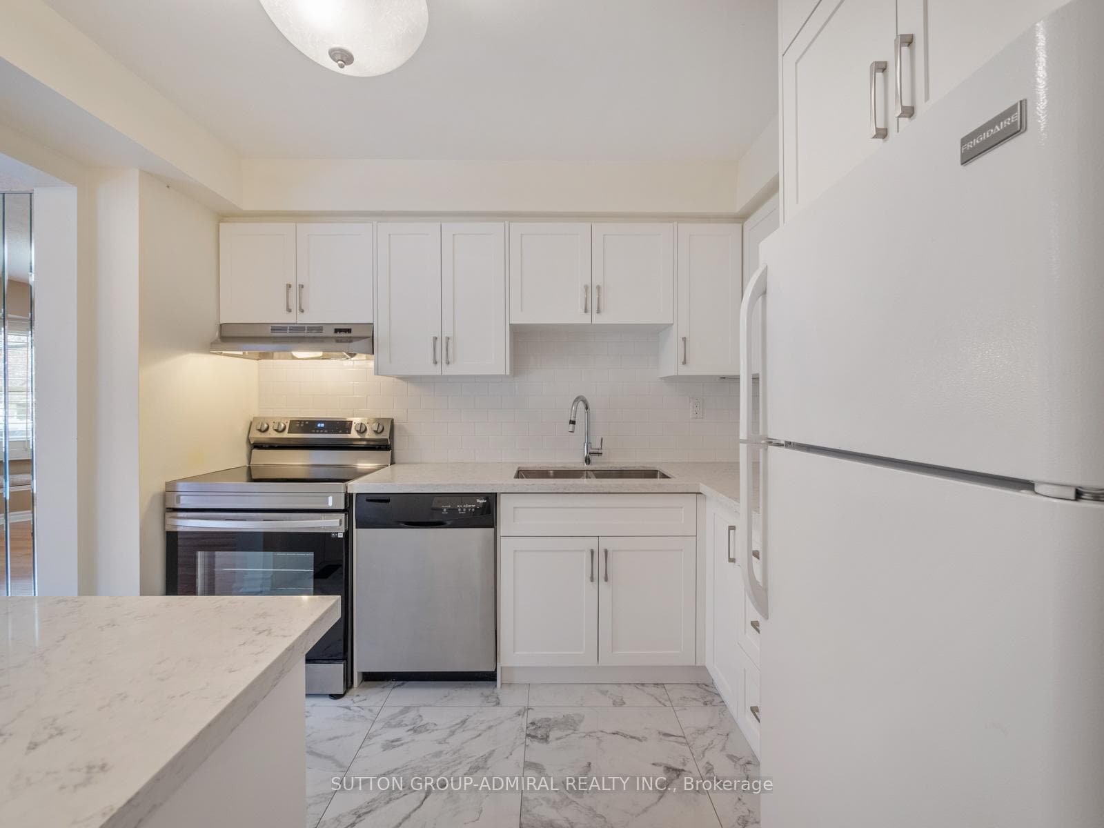 385 The East Mall N/A Unit #60 - Condo photo 4 of 47 in Etobicoke (Islington / Rexdale), Ontario
