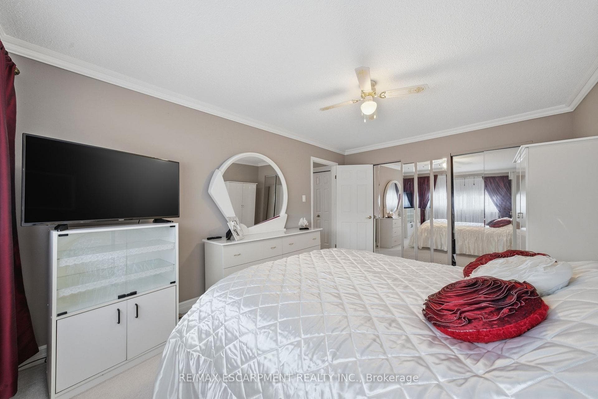 1149 Dowland Crescent - Detached photo 20 of 50 in Burlington, Ontario