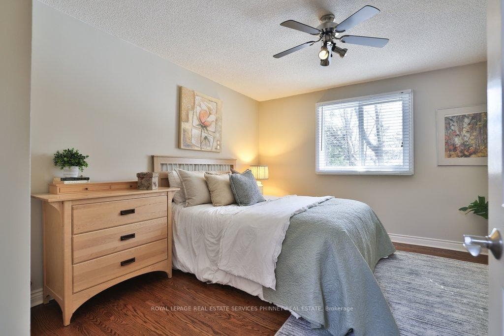 1244 Woodland Avenue - Detached photo 24 of 46 in Mississauga, Ontario