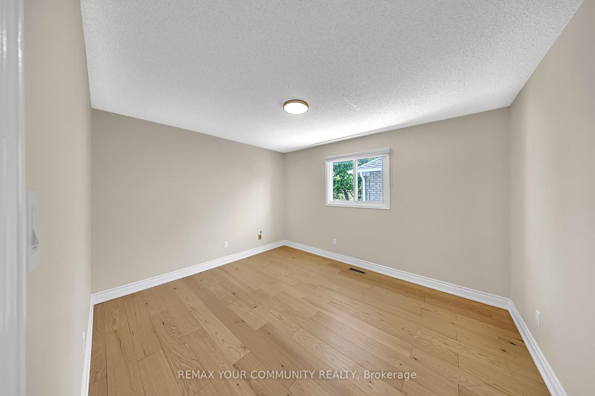 2666 Burnford Trail - Detached photo 37 of 50 in Mississauga, Ontario