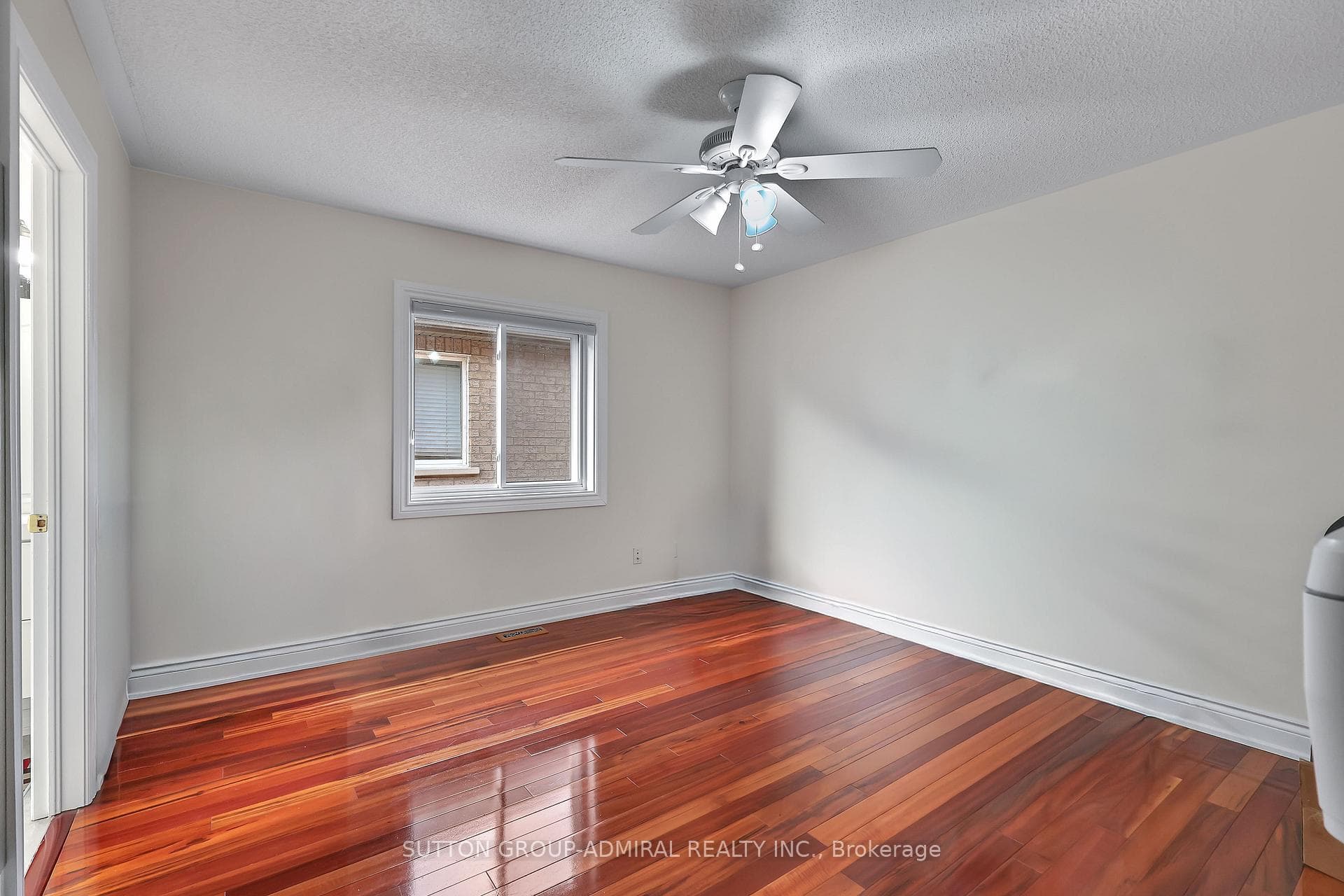 43 Newark Way - Detached photo 18 of 36 in Brampton, Ontario