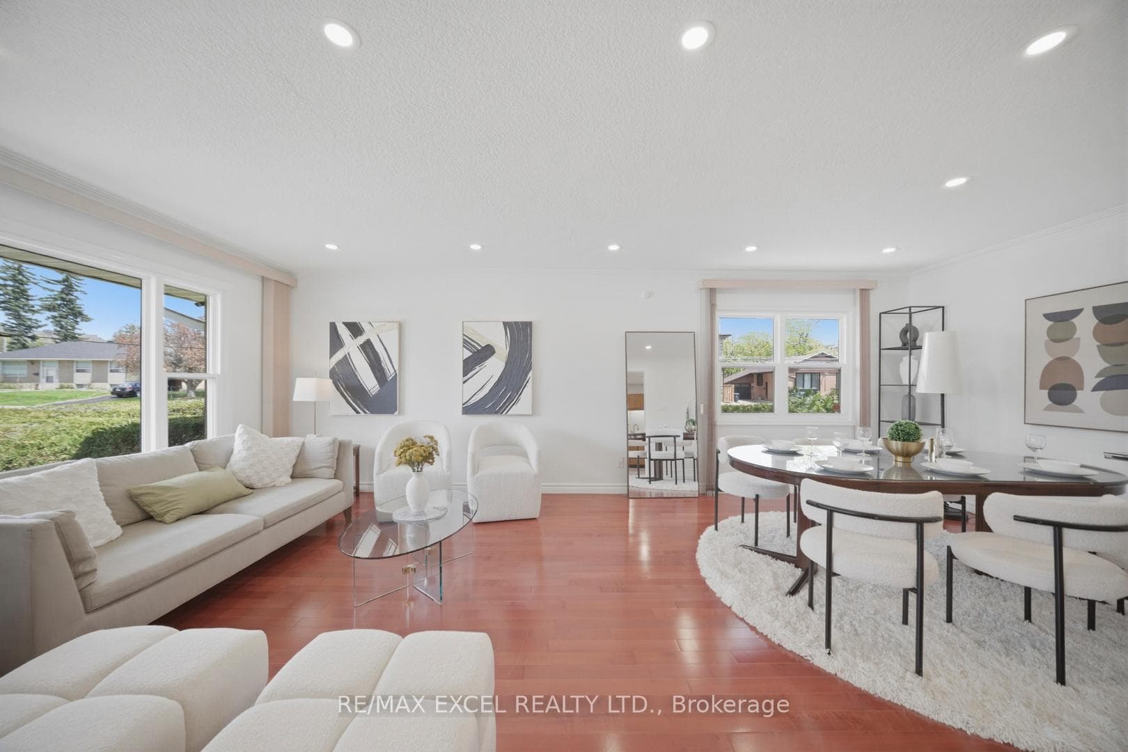 2 Charlemont Crescent - Detached photo 4 of 38 in Scarborough Village / Eglinton East, Ontario