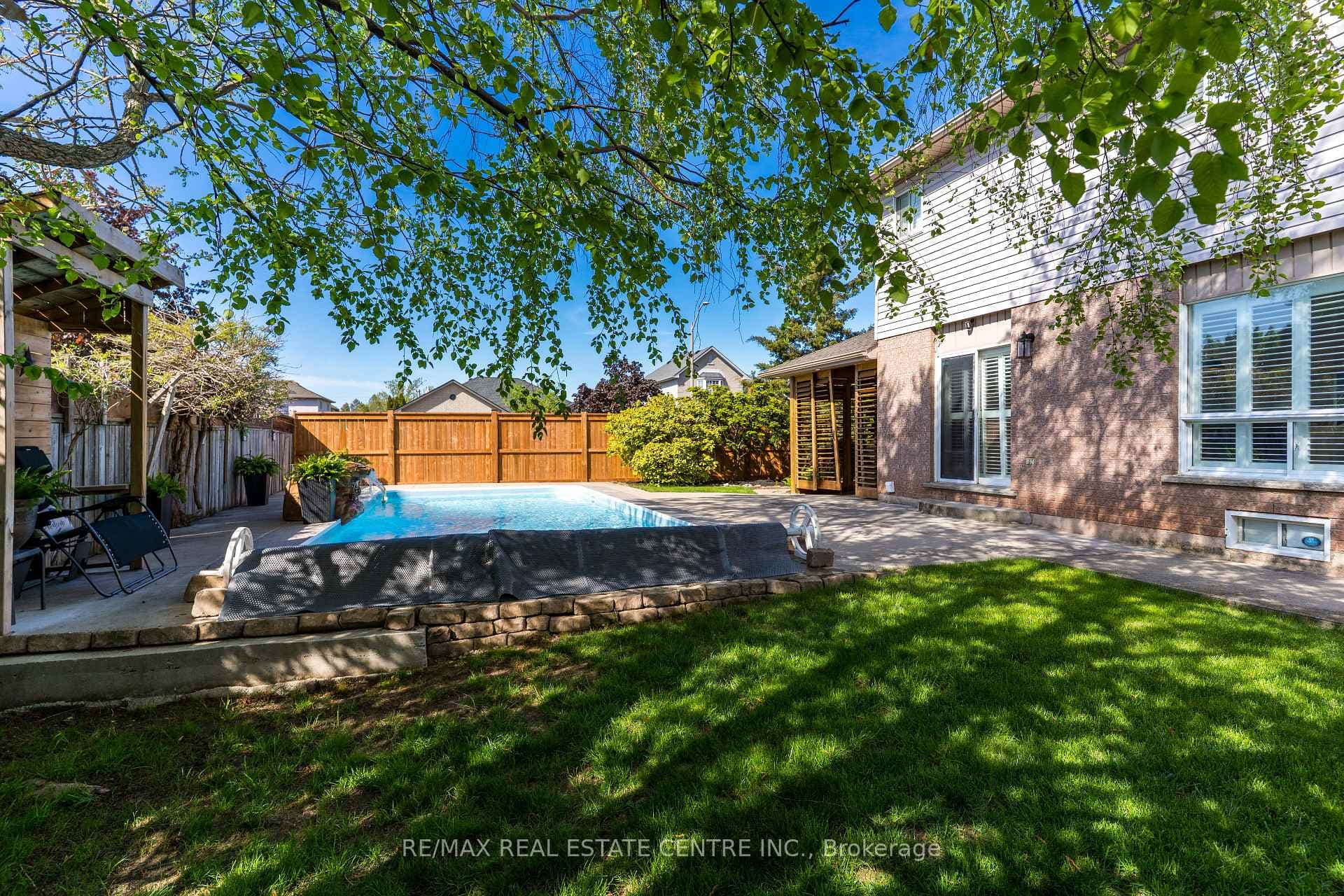 2 Orvieto Court - Detached photo 41 of 47 in Hamilton, Ontario