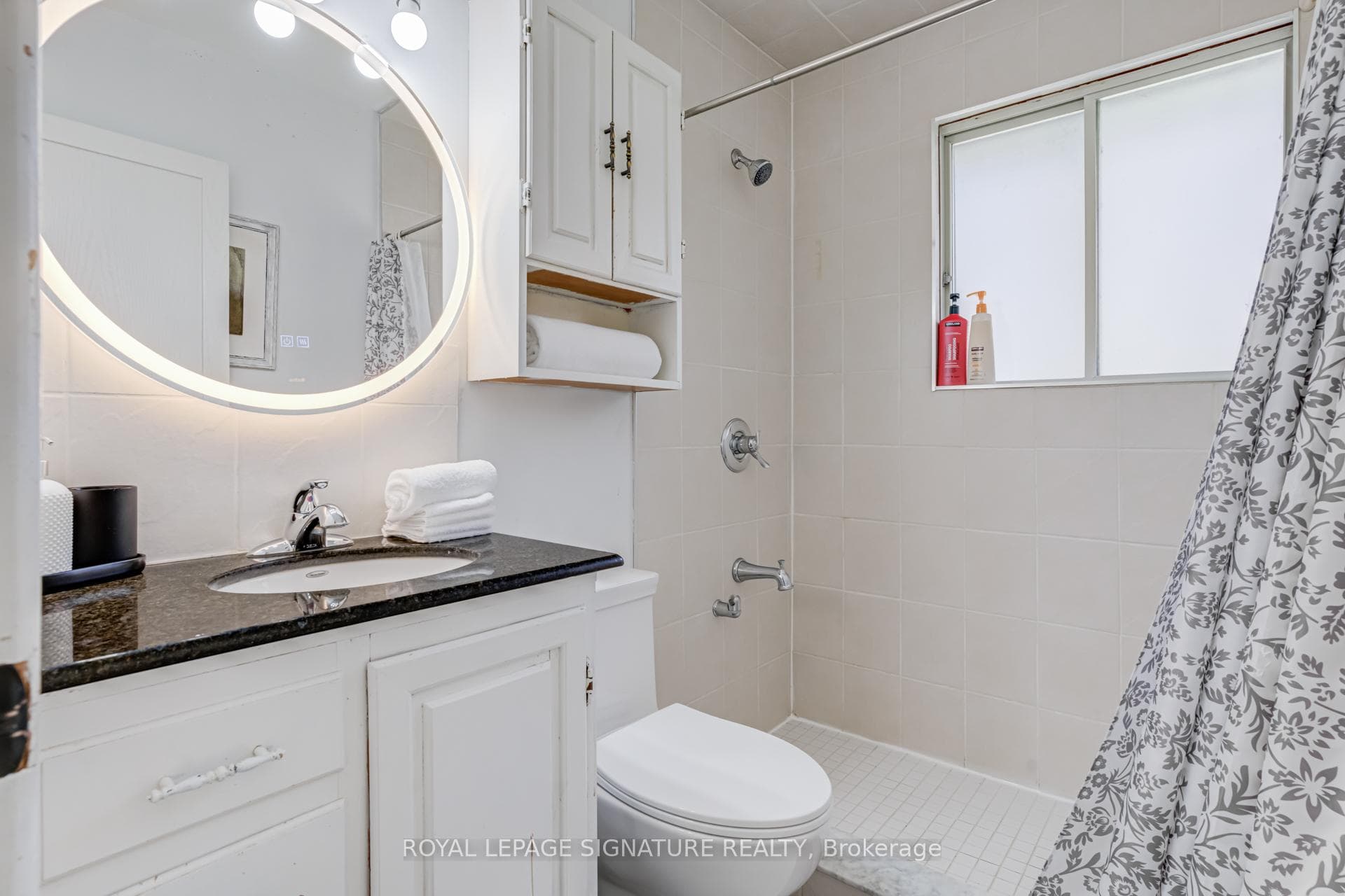 411 Maplehurst Avenue - Detached photo 18 of 31 in Oakville, Ontario