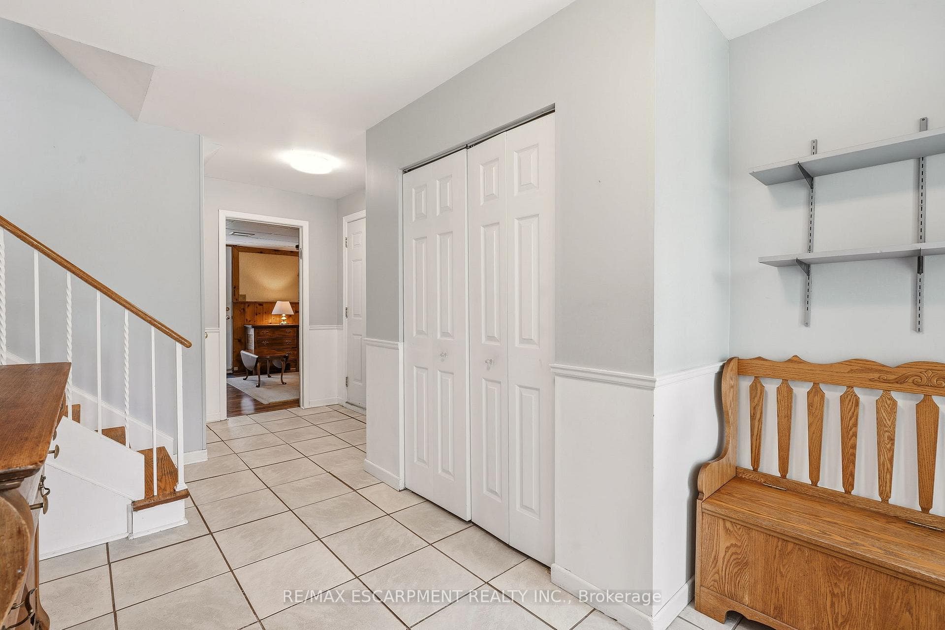 731 Mullin Way - Detached photo 8 of 50 in Burlington, Ontario