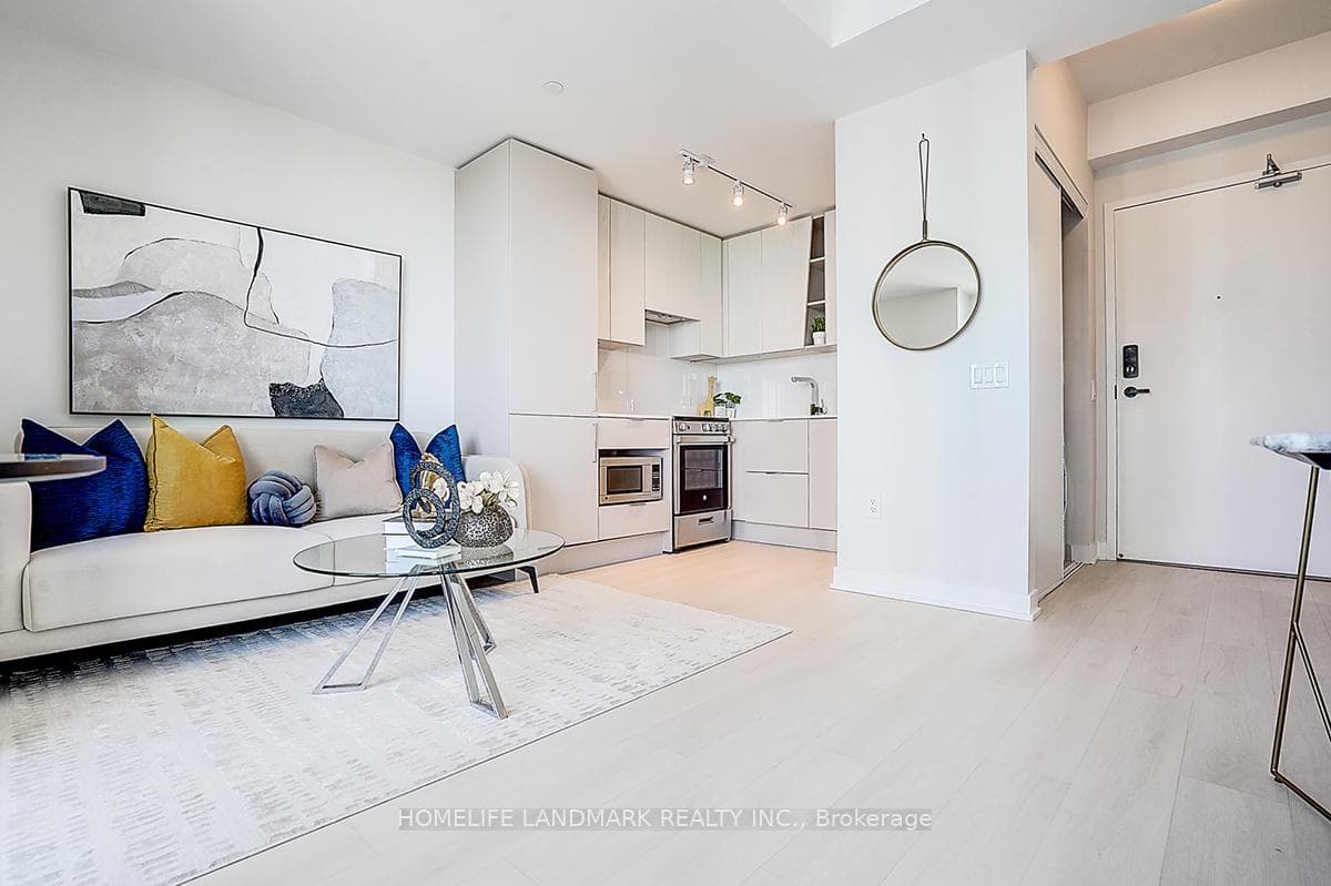 3900 Confederation Parkway Unit 3710 - Condo photo 18 of 50 in Mississauga, Ontario