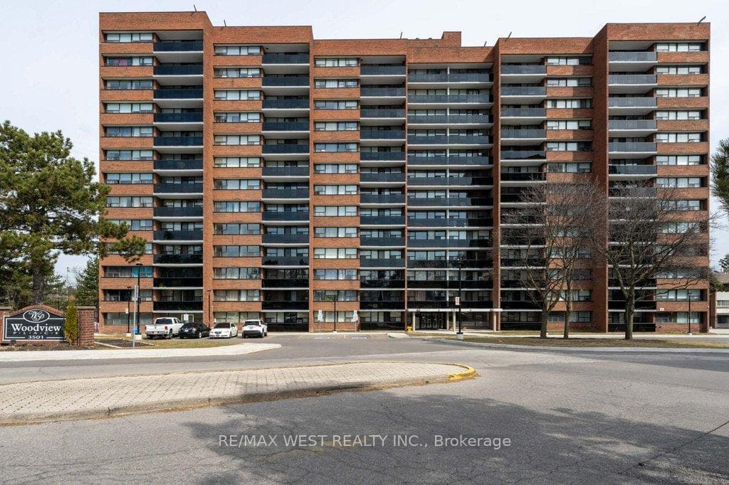 3501 Glen Erin Drive Unit 1001 - home for sale in Mississauga, Ontario