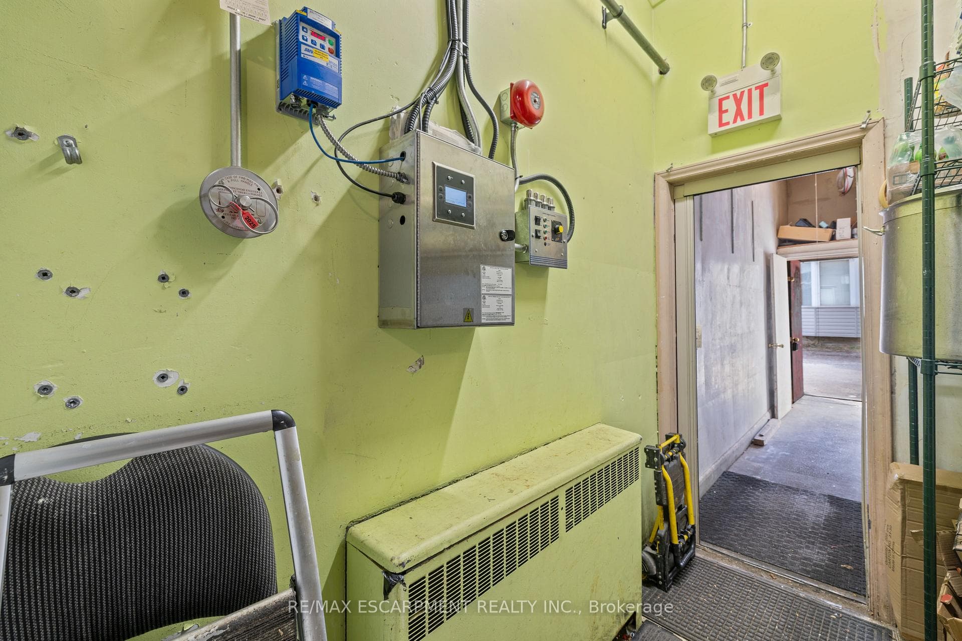 542 Concession Street - Commercial photo 22 of 40 in Hamilton, Ontario