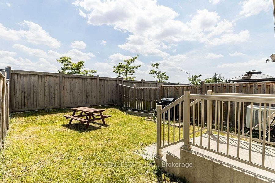 90 Delport Close - Townhouse photo 36 of 36 in Brampton, Ontario