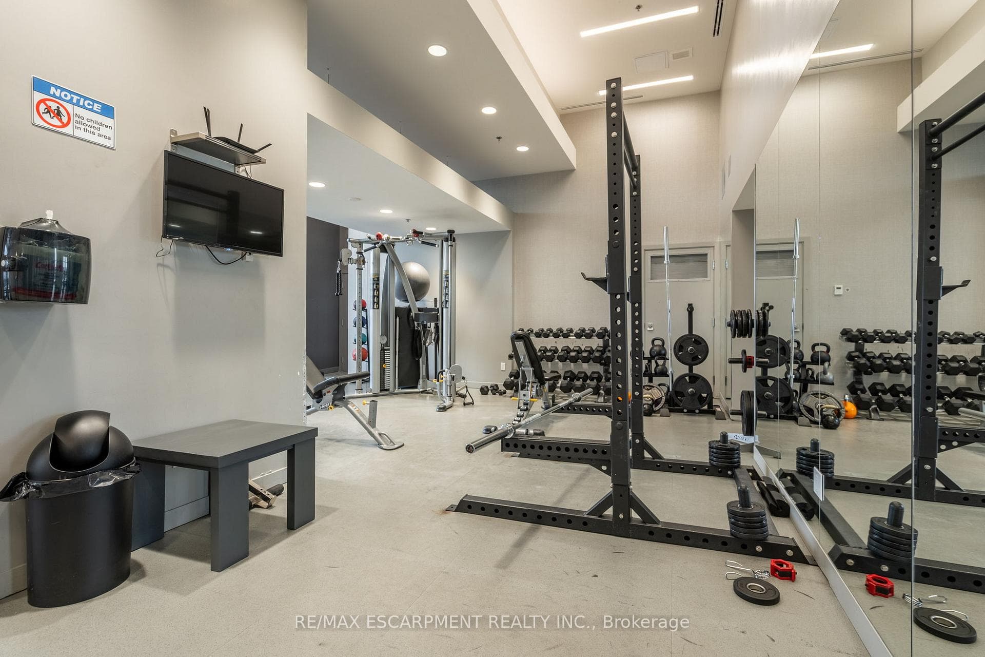 2087 Fairview Street Unit 1310 - Condo photo 24 of 27 in Burlington, Ontario