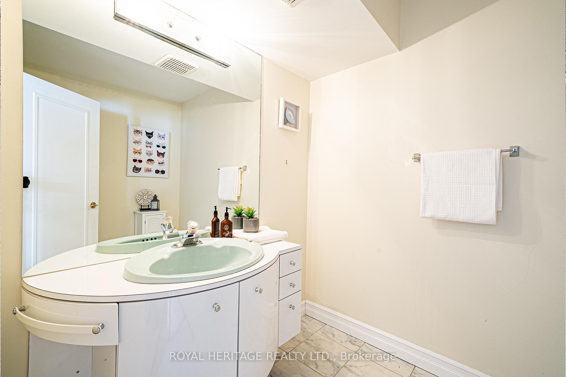 37 Forest Hill Drive - Detached photo 42 of 49 in Hamilton Township, Ontario