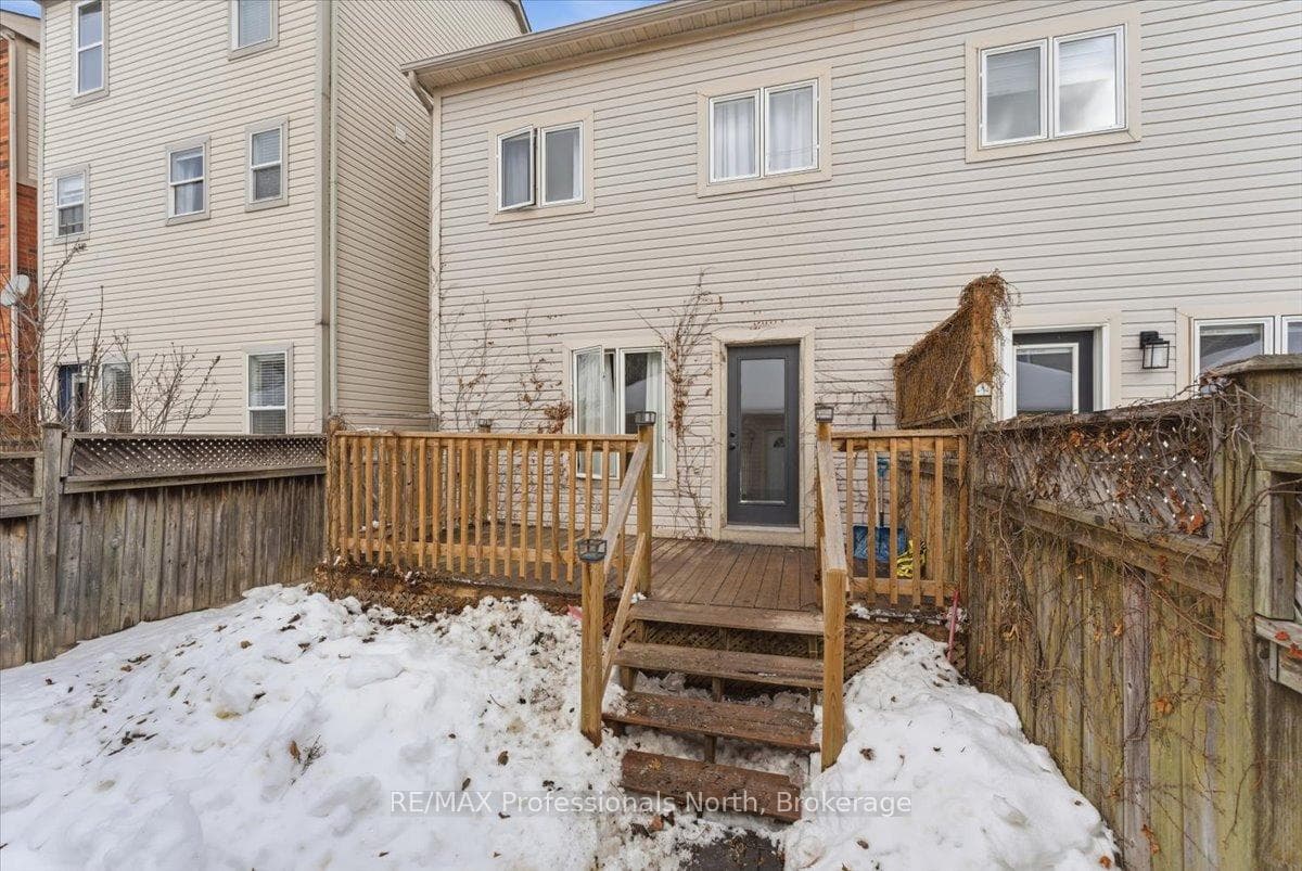 98 Roxton Road - Semi-Detached photo 25 of 28 in Oakville, Ontario