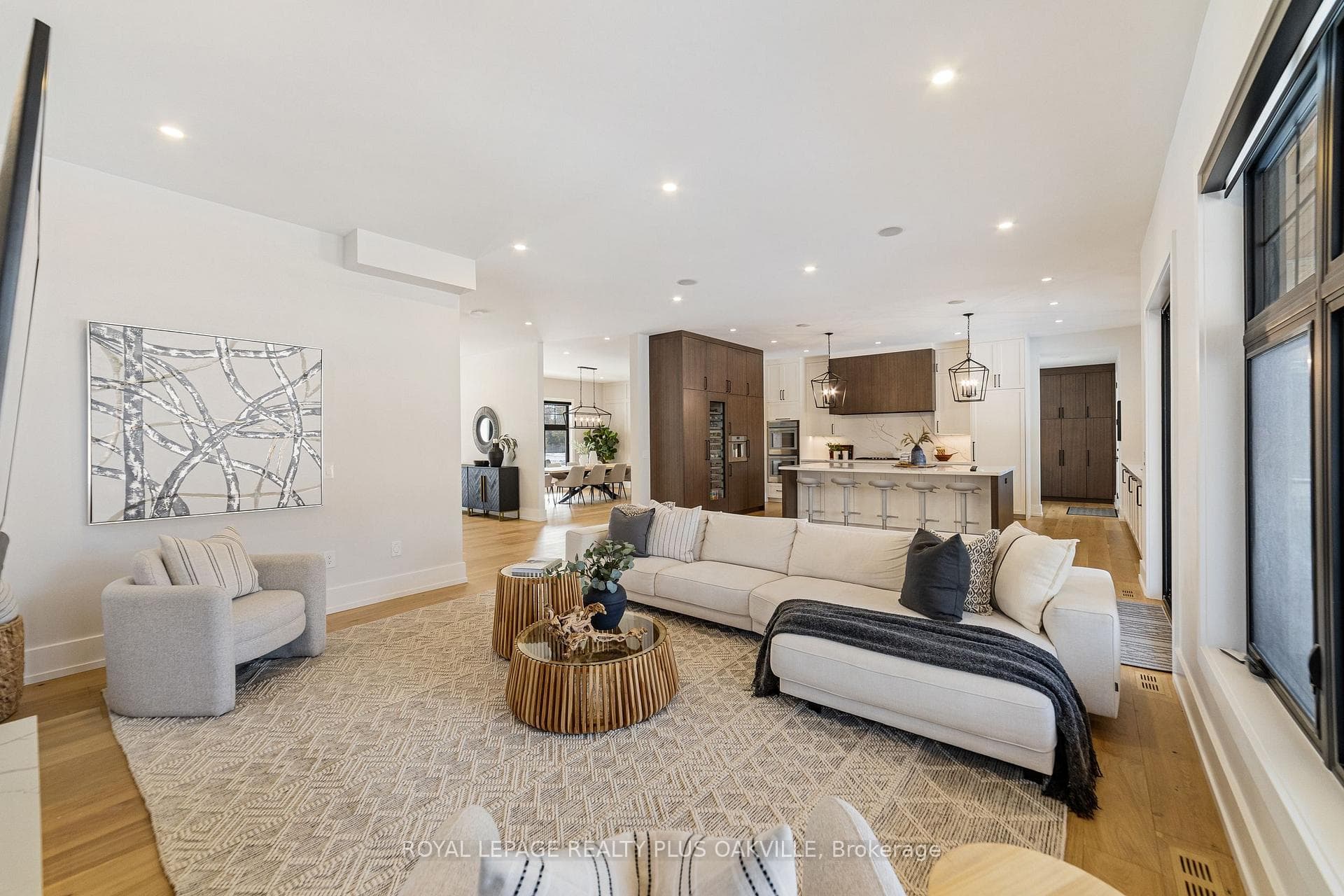 2057 Salvator Boulevard - Detached photo 15 of 50 in Oakville, Ontario