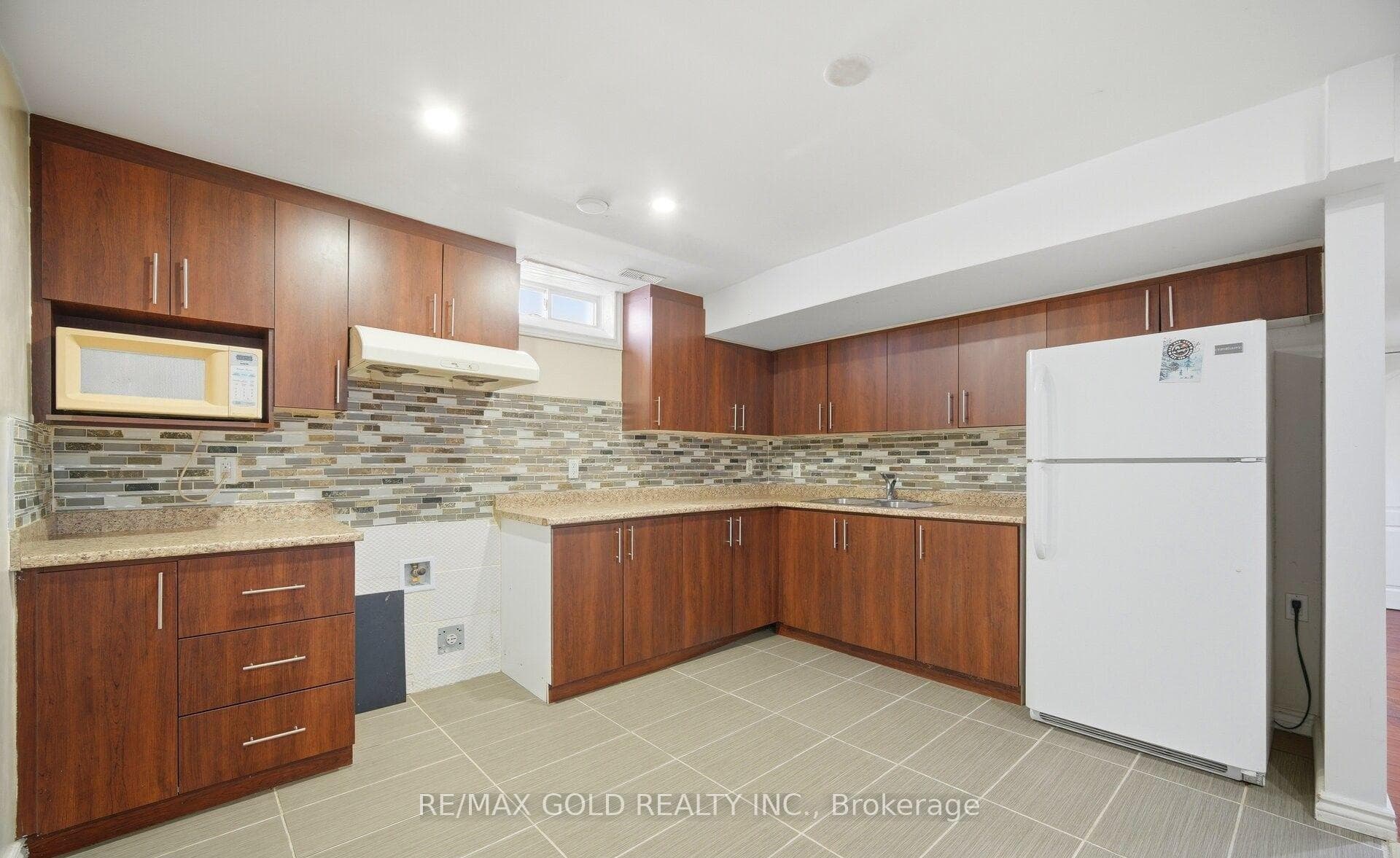28 Latania Boulevard - Detached photo 27 of 33 in Brampton, Ontario