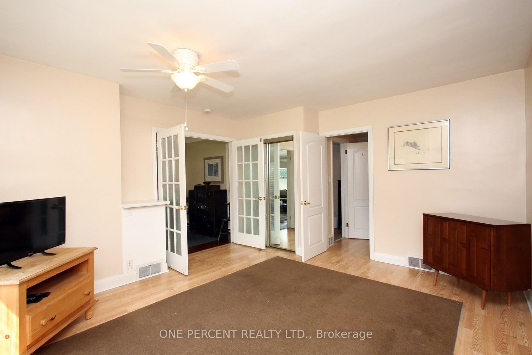 2455 Rebecca Street - Detached photo 12 of 31 in Oakville, Ontario